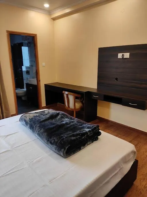 Superb Luxury Three Bed Apartment Shimla 0*,  India