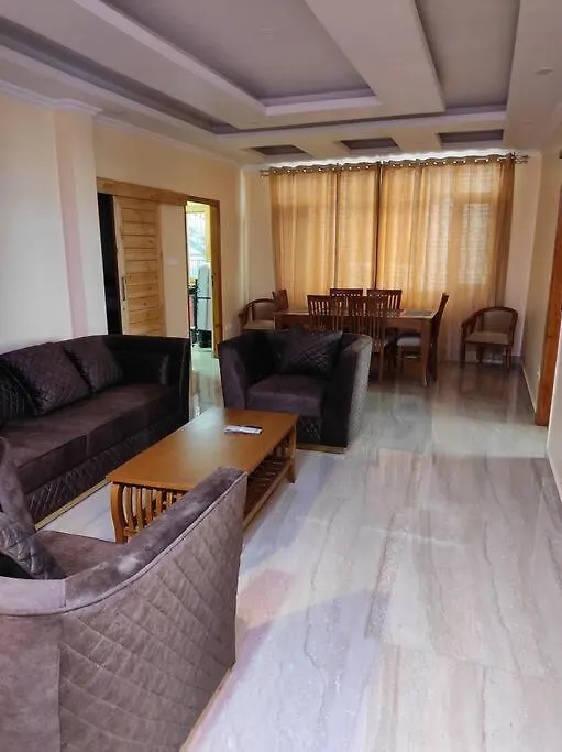 Superb Luxury Three Bed Apartment Shimla